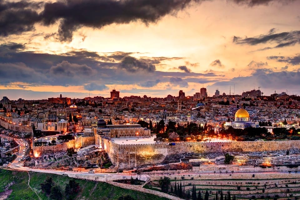 How Should We All Prepare for Moshiach’s Coming?